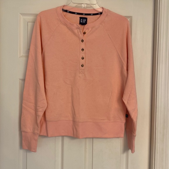 GAP Tops - GAP lightweight sweatshirt size small